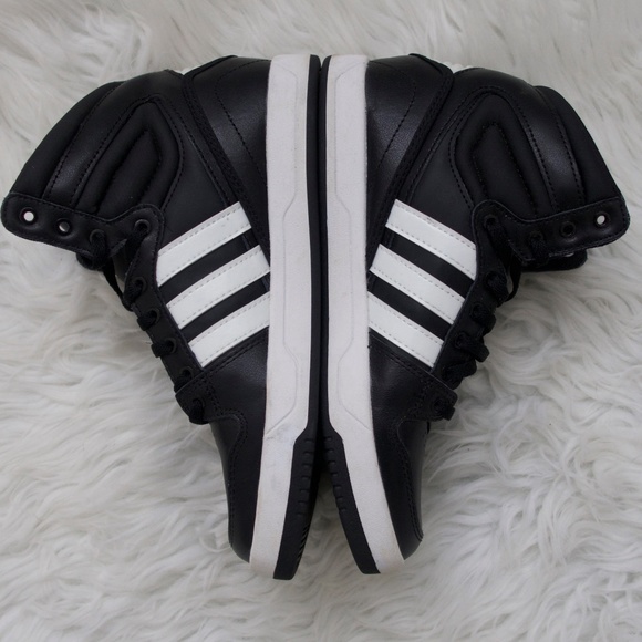 Adidas Black/White Sneakers Mid Classic (Kids size 5 1/2 OR Women size 7) - Picture 1 of 4
